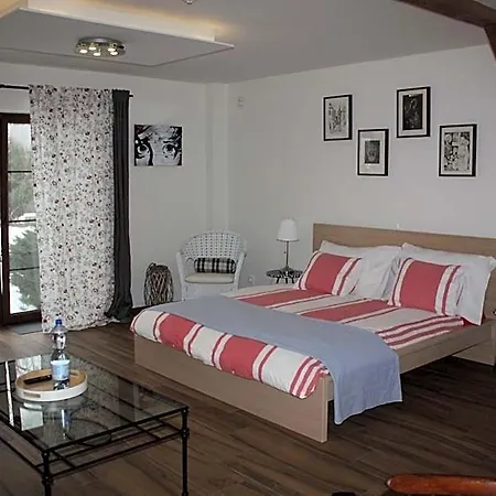 Barvicka 3*